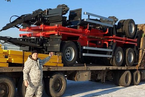 Отгрузка прицепов-сортиментовозов